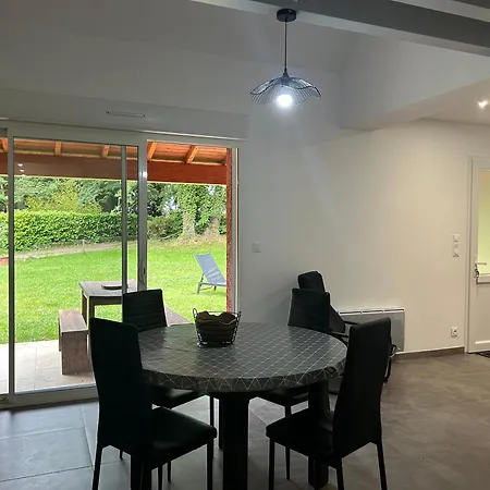 Lilas 4-6 Personnes * La Salvetat-sur-Agout