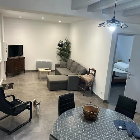Lilas 4-6 Personnes * La Salvetat-sur-Agout
