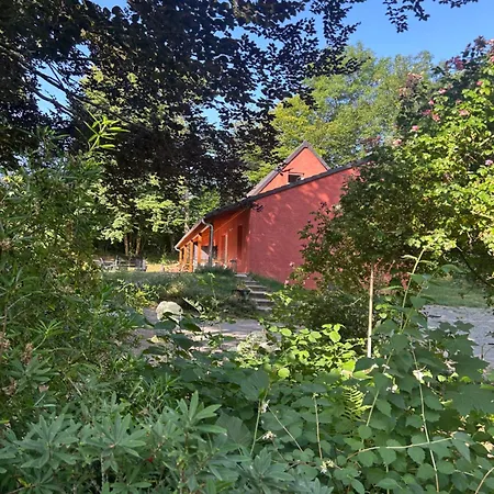 Maison De Lilas